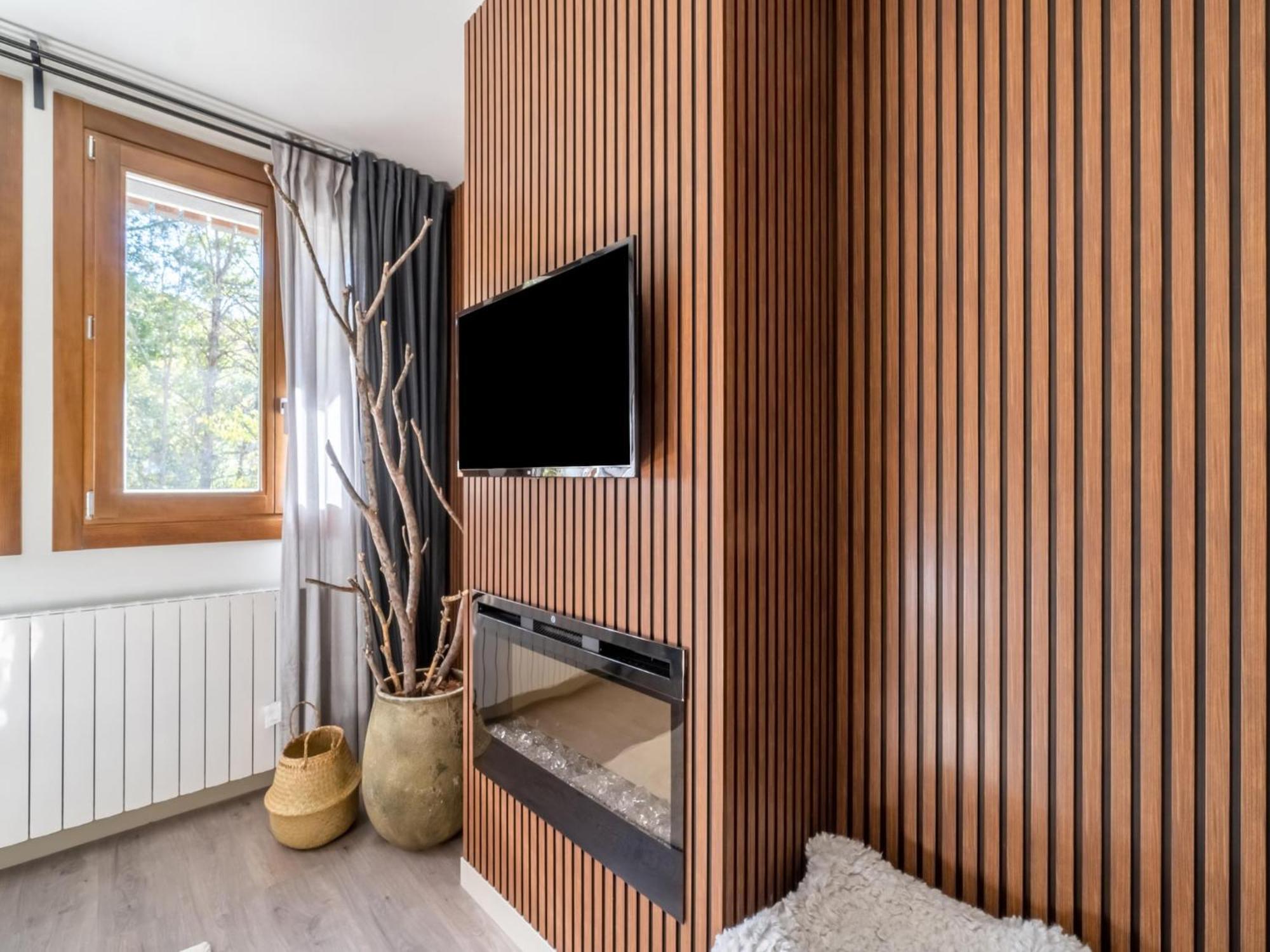 Natusliving Benasque E Leilighet Eksteriør bilde